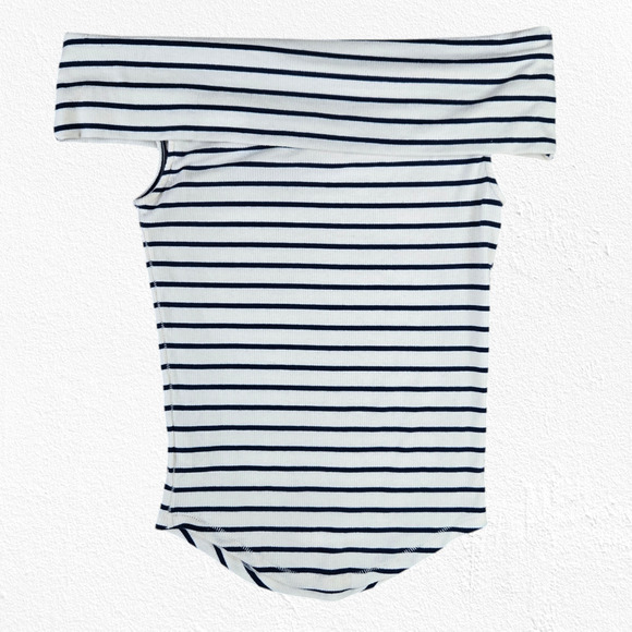 We the Free White Blue Off the Shoulder Striped Melbourne Preppy Top Size Medium - Picture 9 of 9